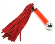 Плетка замшевая LELO SENSUA WHIP RED
