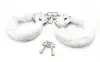 Наручники BEGINNERS FURRY CUFFS - WHITE photo 5