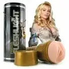 Мастурбатор Fleshlight Girls: Pirates Edition. Riley Steele Nipple Alley photo 1