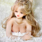 Мини секс кукла с закрытыми глазами - 70 см photo 2