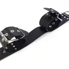 Нашийник з наручниками із натуральної шкіри Art of Sex - Bondage Collar with Handcuffs photo 6