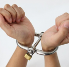 Наручники с замком photo 2