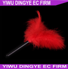 Щекоталка из перьев photo 2