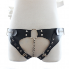 Кожаные трусики с цепочкой photo 4