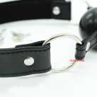 Мягкий силиконовый кляп с ремешком из искусственной кожи photo 5