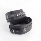 Черные кожаные манжеты на бедра для мужчин photo 3