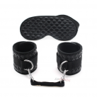 Кожаные наручники и маска на глаза photo 5