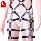 Костюм с ремнями. Кожа. Черный. photo 1