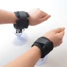 Бондаж-наручники на присосках photo 3